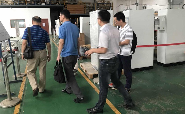 江蘇省新技術(shù)新產(chǎn)品鑒定會(huì)，智能裝備企業(yè)
